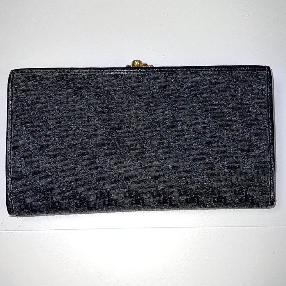 Vintage Gucci Kisslock Trifold Clutch Wallet - Picture 4 of 15